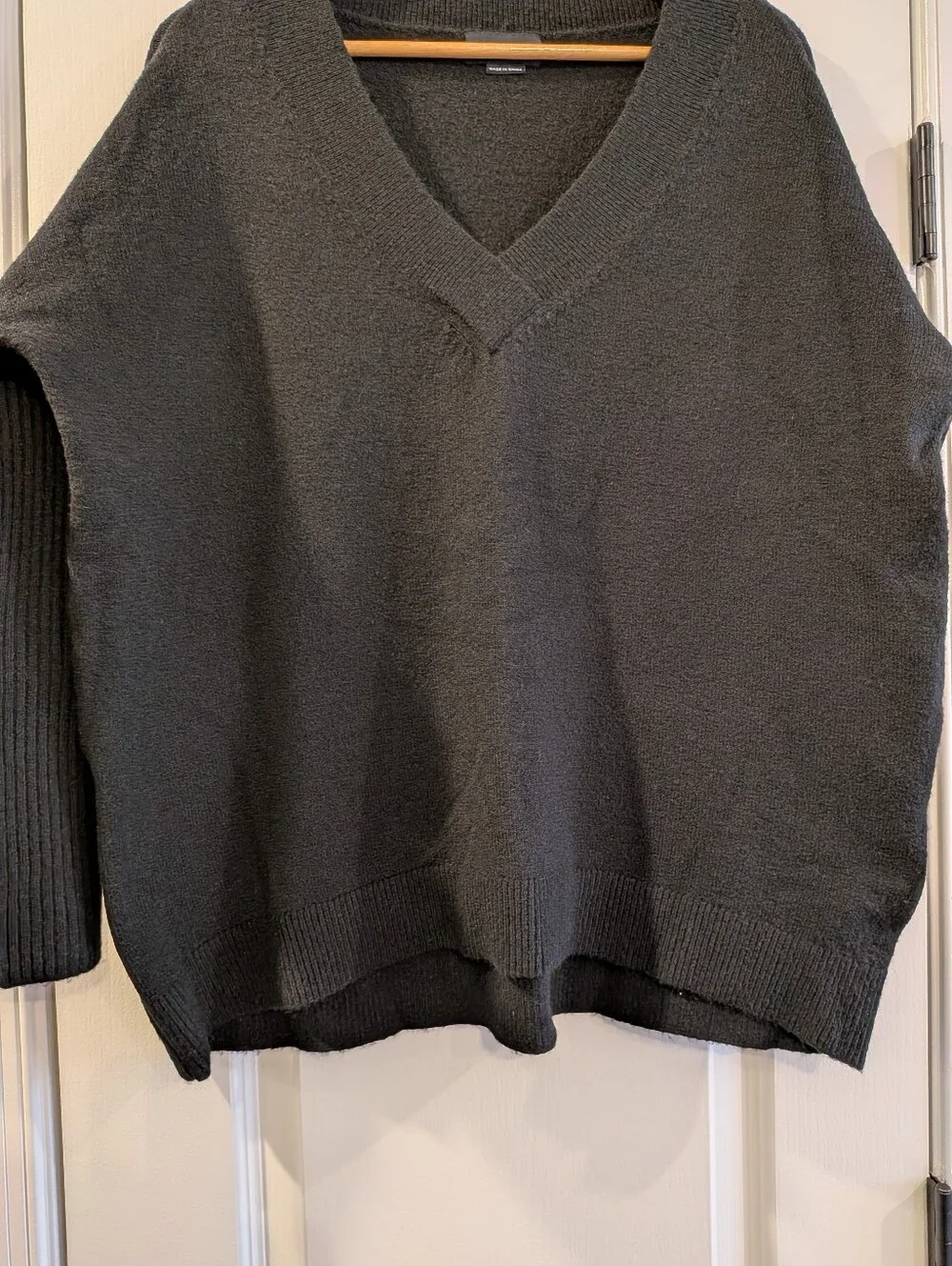 Hatch Eva Maternity Sweater Black V-Neck Wool Blend Minimalist Luxury Size XL